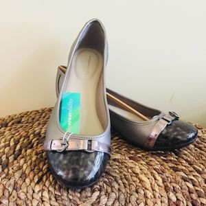 Solesenseability Grey Ballet Flats